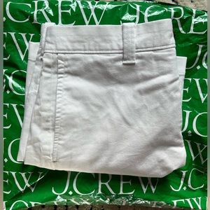 J. Crew 7" flex khaki short in white